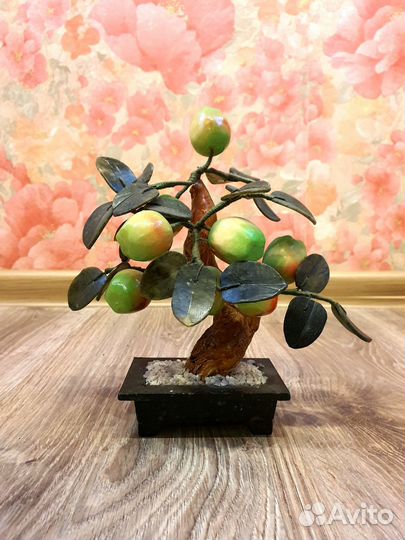 Статуэтка Яблоня