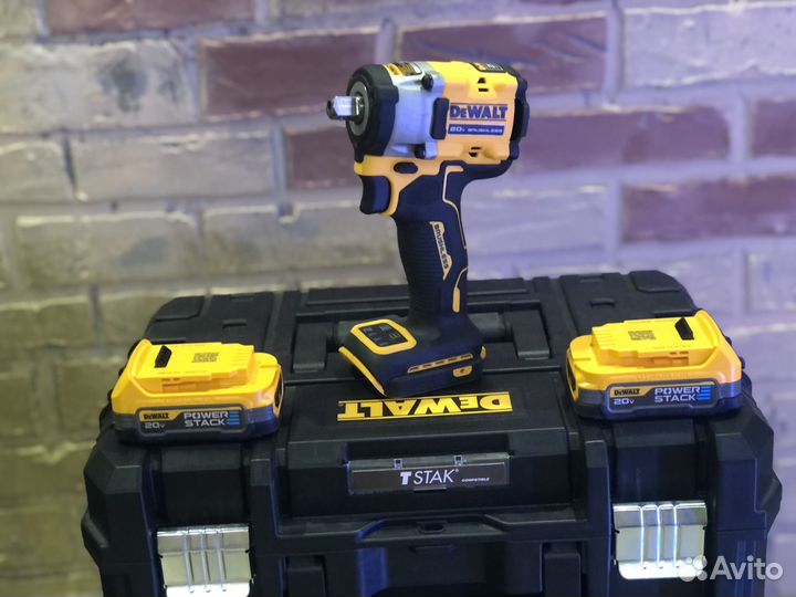 Инструмент dewalt