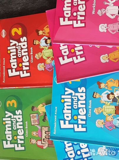 Учебник и тетрадь по английскому языку