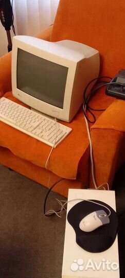 Компьютер Celeron 766MHz/512Mb/40Gb/GForce2/FDD/CD