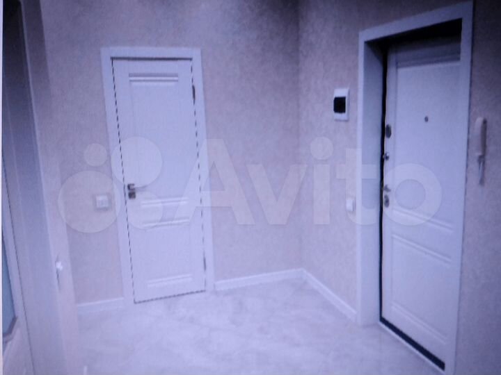 1-к. квартира, 42 м², 2/9 эт.