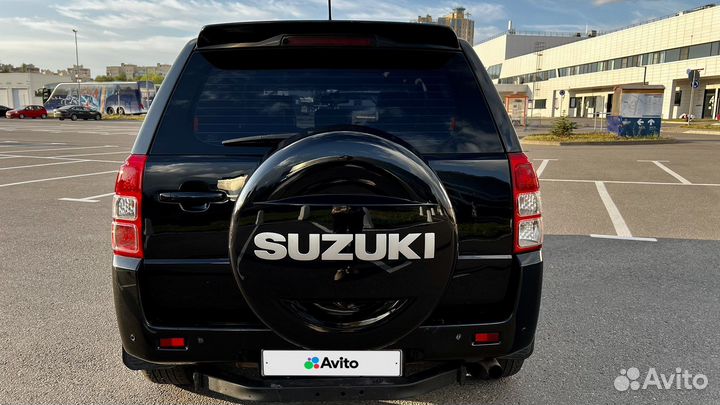 Suzuki Grand Vitara 2.4 AT, 2010, 189 900 км