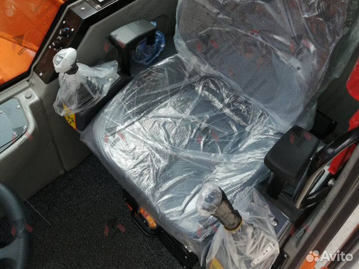 Колёсный экскаватор Lonking CDM6150W, 2023