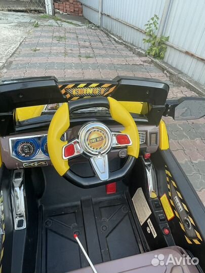 Детский электромобиль бу