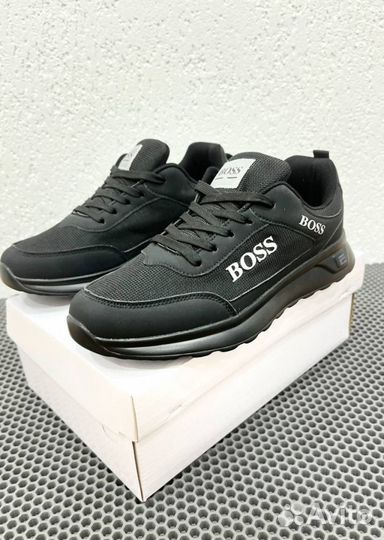 Кроссовки Boss комфортные