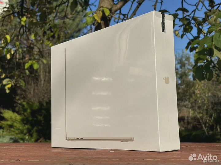 Macbook Air 13 M2/8/256 новый