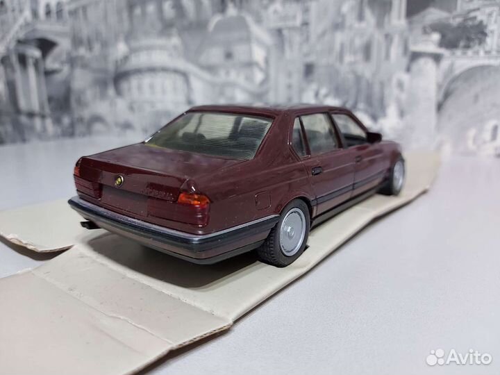 Модель bmw е32 1:24