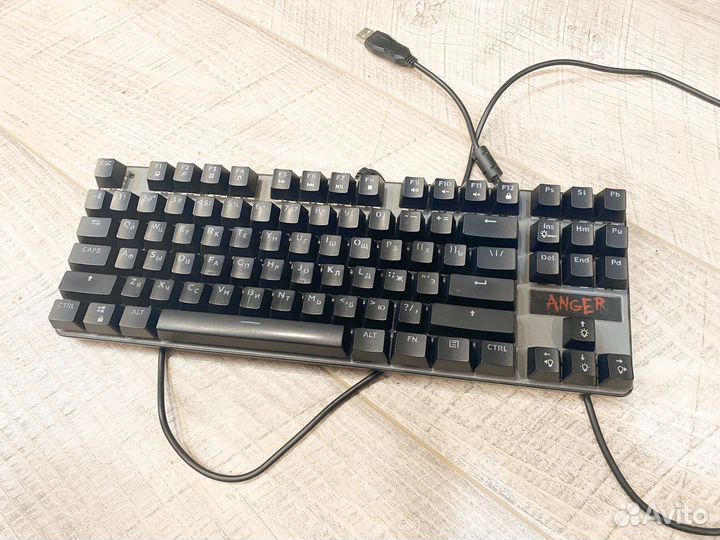 Механическая клавиатура dexp Anger TKL