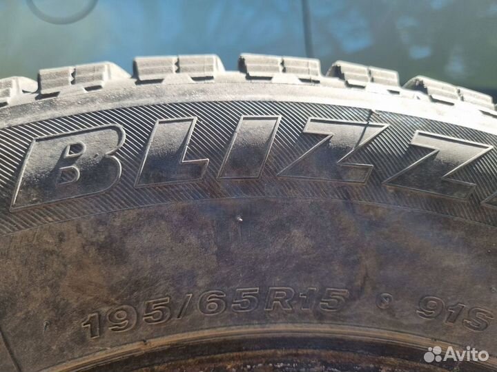 Шины Bridgestone зимние липучка 195х65