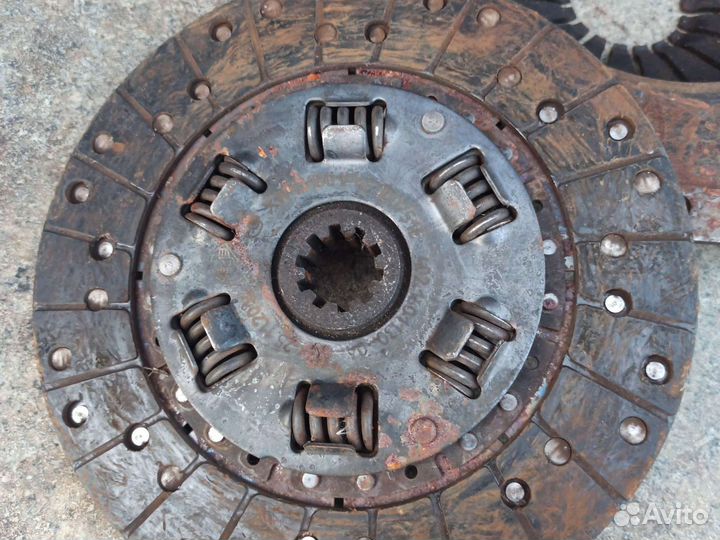 Корзина с диском сцепления Газ УАЗ на 402 мотор