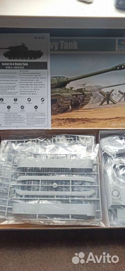Trumpeter 1/35 ис-4