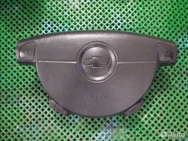 Подушка безопасности руля Chevrolet Lacetti