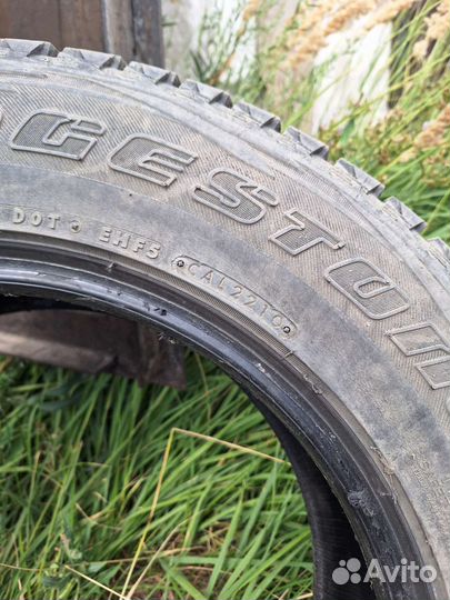 Bridgestone Blizzak DM-V1 225/65 R17 102R