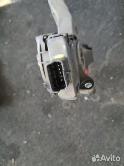 Педаль газа Peugeot 308 хэтчбек 1.6 EP6 2008