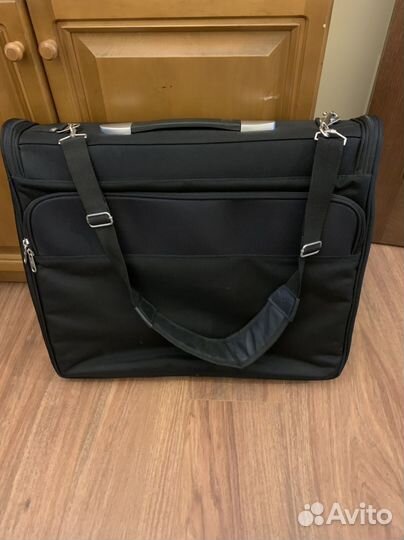 Чехол для хранения одежды