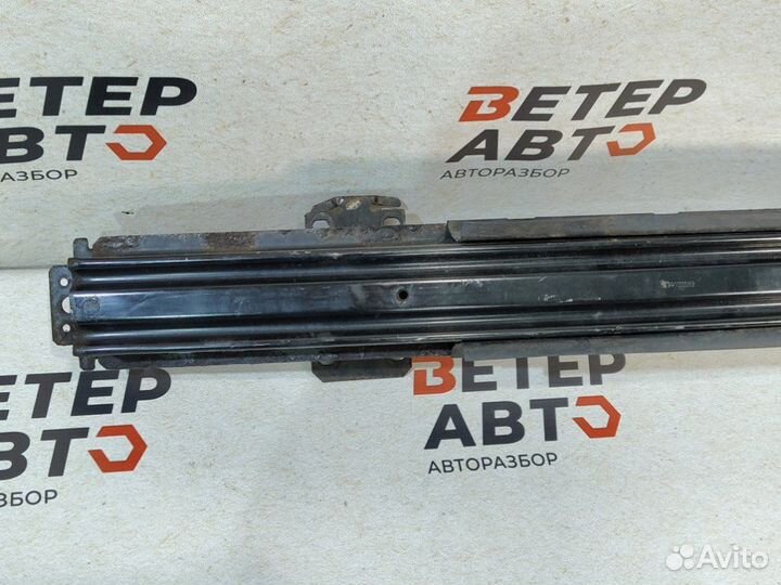 Усилитель бампера переднего Range Rover Sport L320