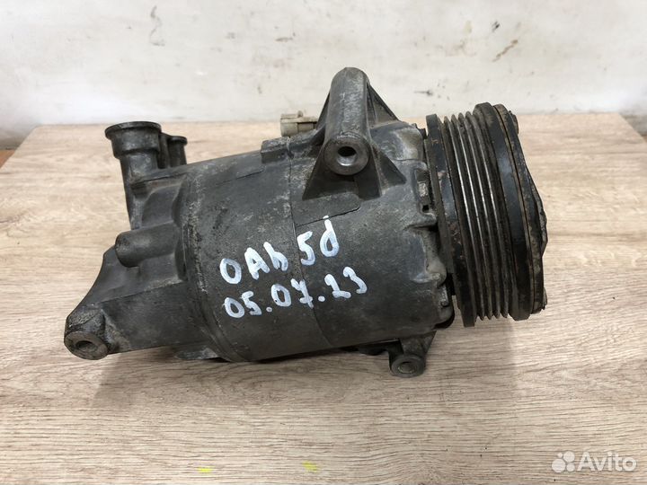 Компрессор кондиционера Opel Astra h