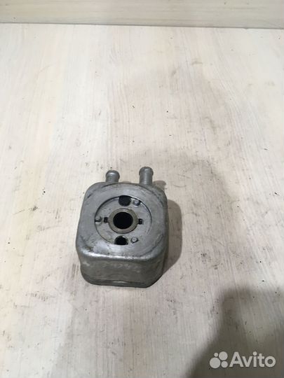 Радиатор масляный Ауди А6 С5 олроуд 028117021C