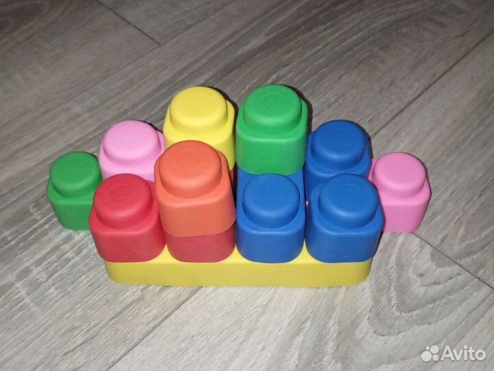 Детские развивающие игрушки
