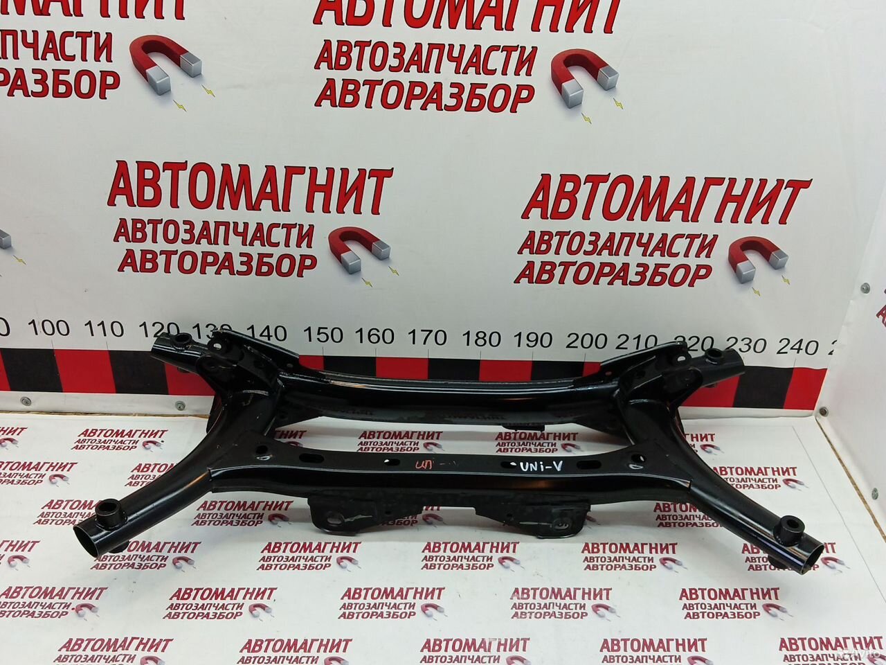 Балка задняя Changan Uni-V