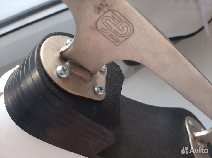 Коньки женские новые