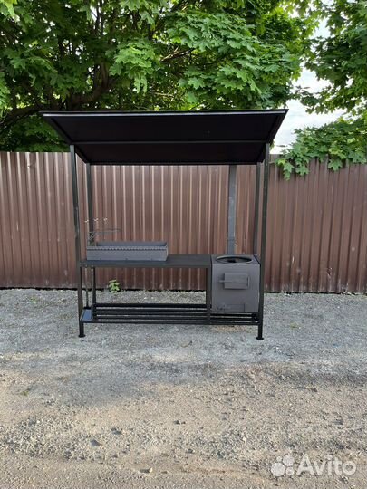Мангал с печью под казан и крышей