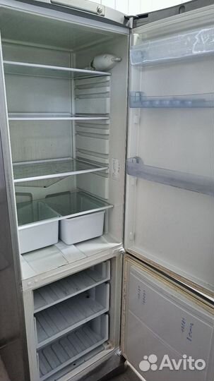 Холодильник indesit