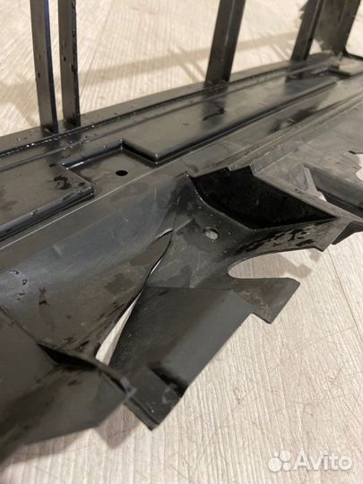 Воздуховод интеркулера Mercedes Benz E250 W212