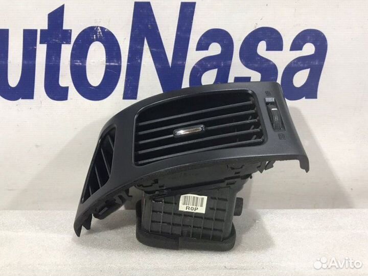 Дефлектор воздушный правый Hyundai Elantra