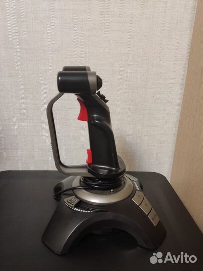 Игровой джостик defender Cobra R4