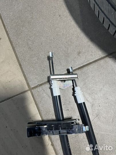 Трос стояночного тормоза ford focus