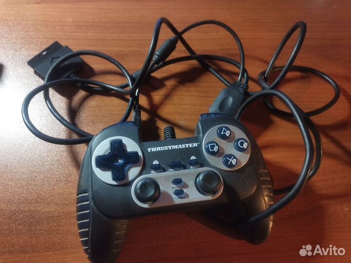 Геймпад Thrustmaster 2960666 Dual Trigger