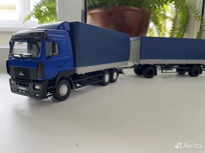 Модель Маз 6312 с прицепом 1/43