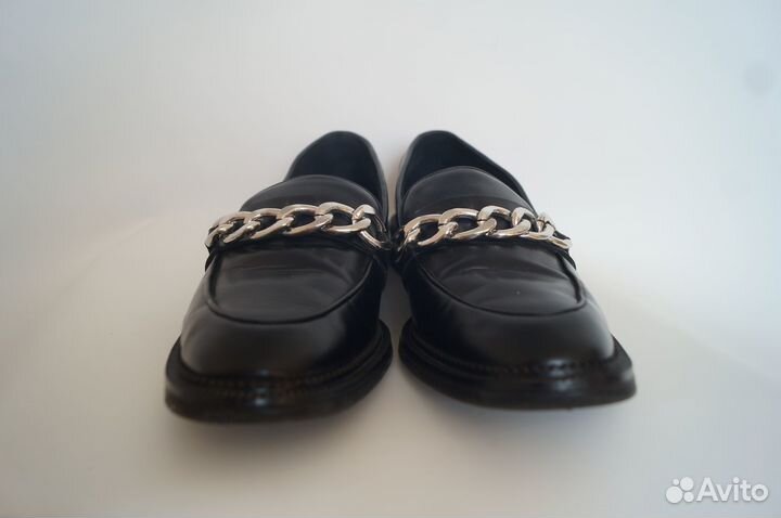 Лоферы женские Stradivarius 39