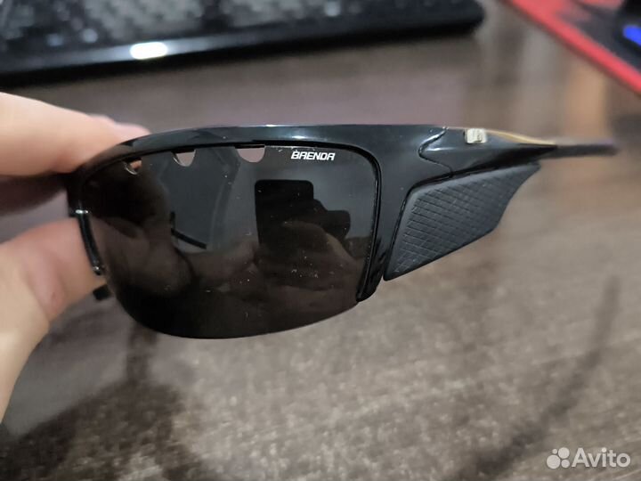 Спортивные очки солнцезащитные Brenda