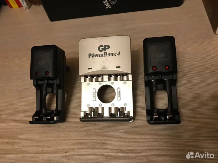 Зарядное устройство для аккумуляторных батареек