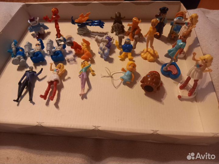 Игрушки из киндера