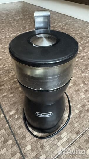 Кофемолка delonghi