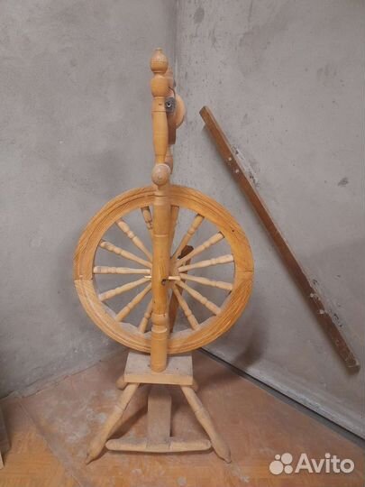Прялка деревянная старинная