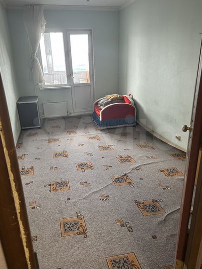 2-к. квартира, 72 м², 9/16 эт.