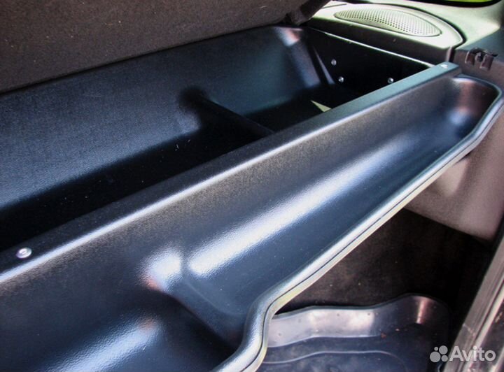 Шевроле-Нива органайзер под полку/с усилителем