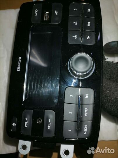 Штатная автомагнитола Ларгус. Рено