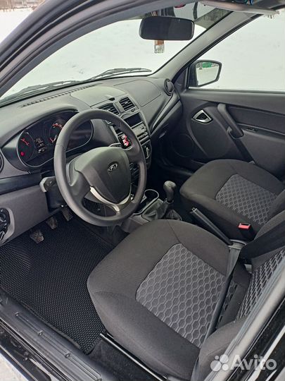 LADA Granta 1.6 МТ, 2023, 12 000 км