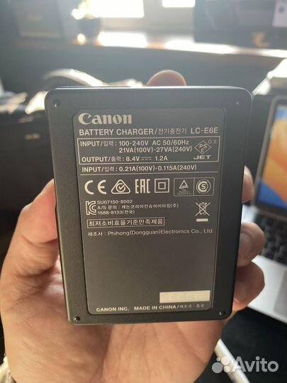 Canon battery charger LC e6e