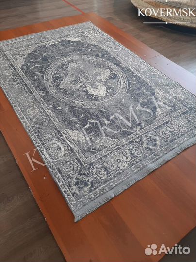 Ковер новый