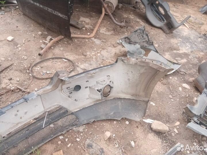 Бампер передний Ford Focus 2 Дорестайлинг