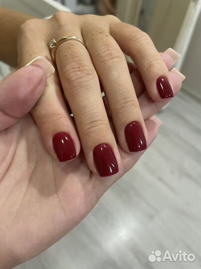 Маникюр и педикюр