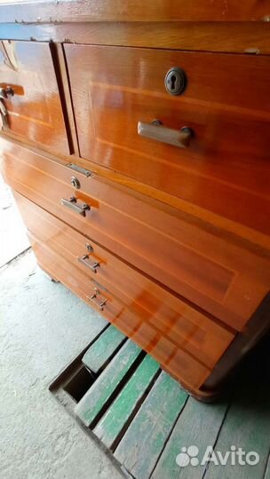 Комод деревянный. Винтаж
