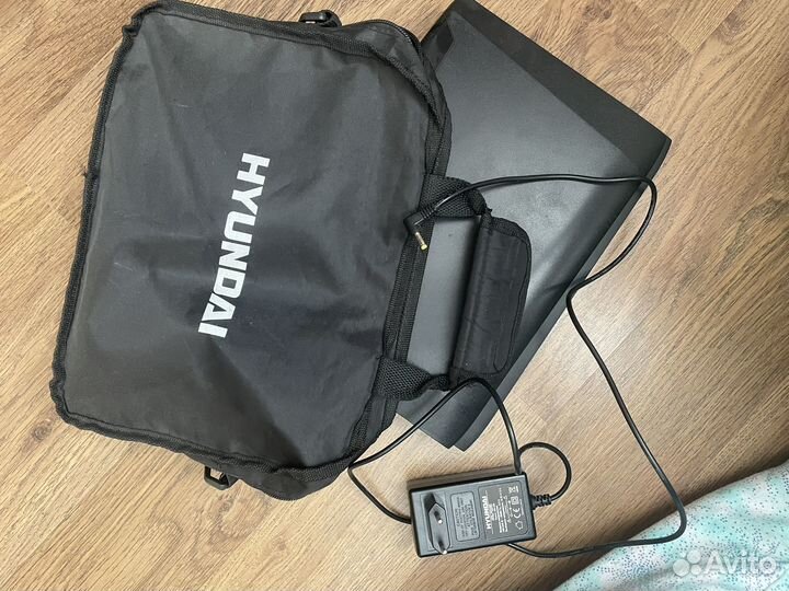 Портативный видеопроигрыватель