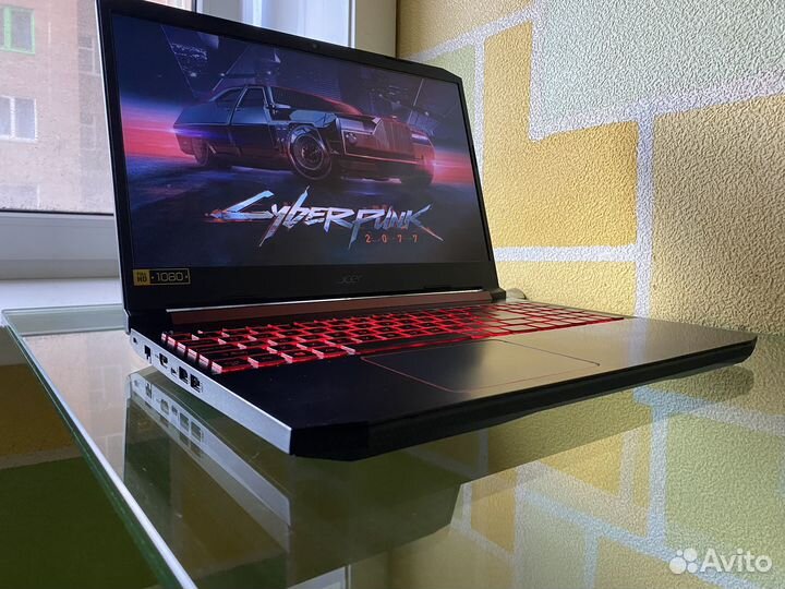 Acer Nitro V / Core i5-8300H / GTX 1050